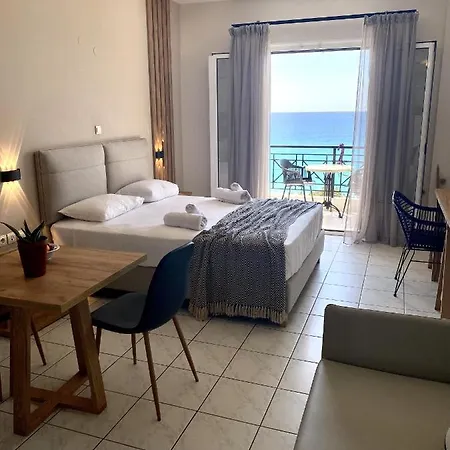 Sunset Premium Studio 3 *