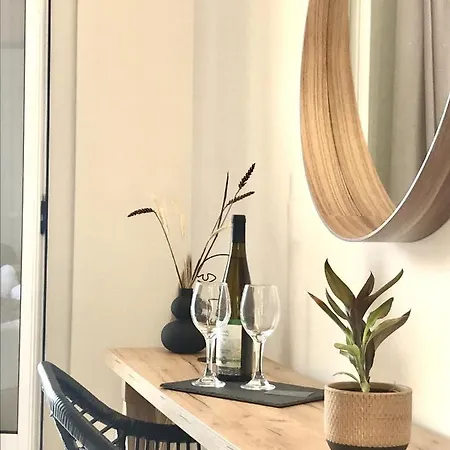 Sunset Premium Studio 3 Апартаменты *